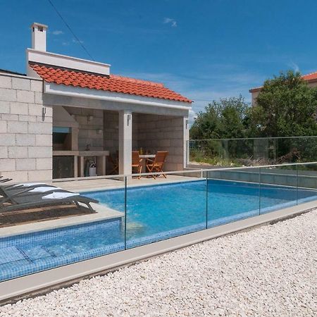 Beautiful Apartment With Private Pool Trogir Exterior foto